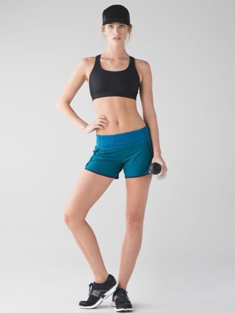 Lululemon Run Times Shorts (4-way Stretch)
Tofino Teal / Alberta Lake